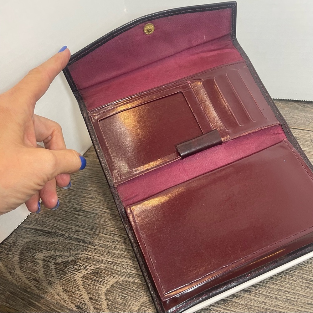 Di Lido Leather wallet clutch Bag. Top grain cowhide. Pre-owned. - Picture 6 of 7